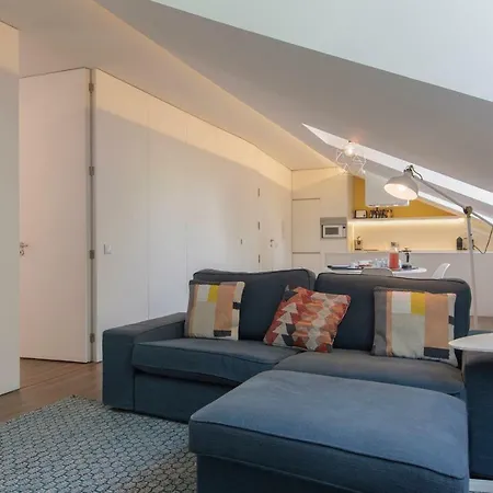 Lovelystay - Contemporary Portuguese Loft Apartment *