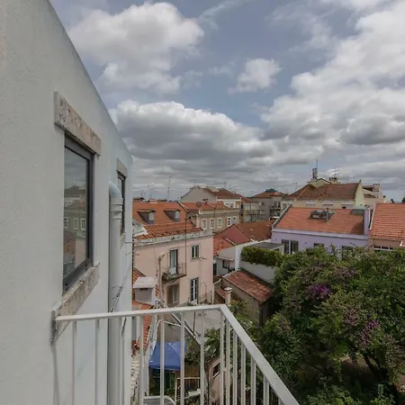 Lovelystay - Contemporary Portuguese Loft *
